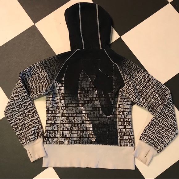 ✨Special Edition Rare✨2 in 1 Manifesto Fuzzy Hood - Picture 3 of 8